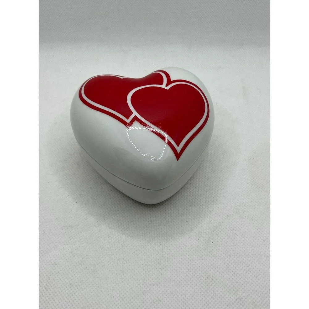 Vintage TAKAHASHI Red Hearts Trinket Box Heart Shaped Made In‎ Japan